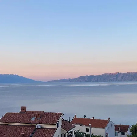 Apartment Keti 4 Nv - 6 Pax With Sea View Novi Vinodolski