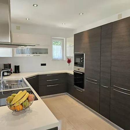 Keti 4 Nv - 6 Pax With Sea View 아파트 노비비노돌스키