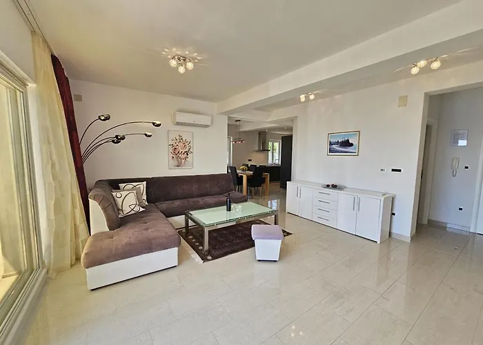 Appartement Keti 4 Nv - 6 Pax With Sea View Novi Vinodolski