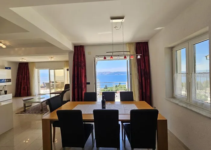 Keti 4 Nv - 6 Pax With Sea View * Novi Vinodolski